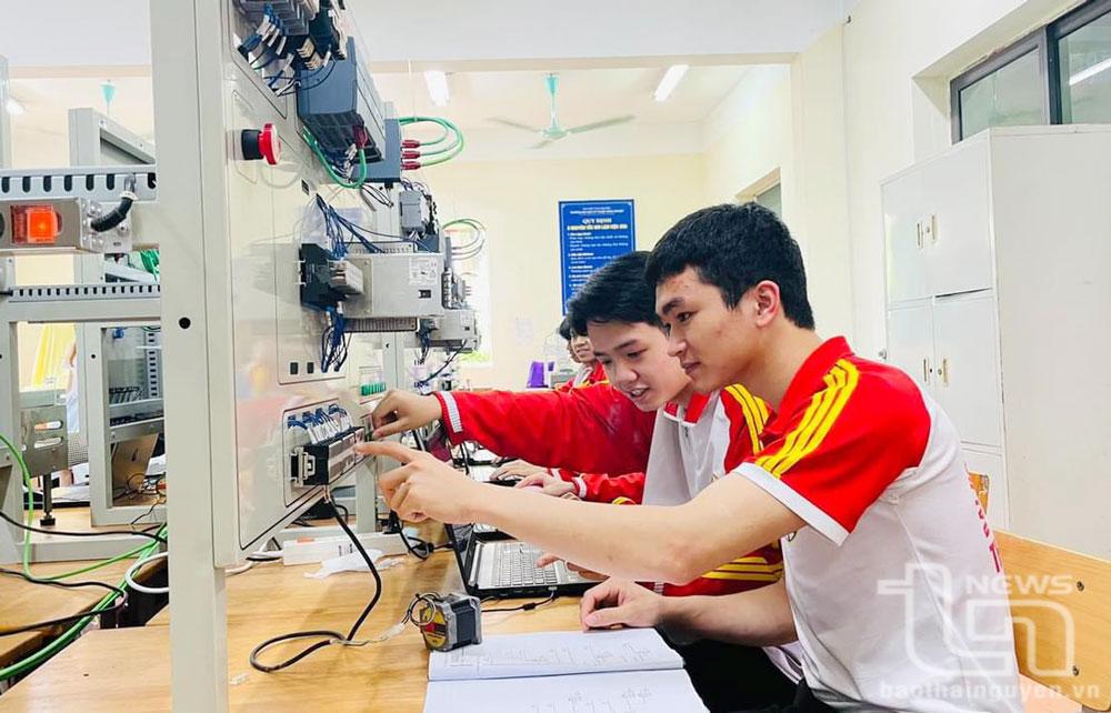 Đại học Thái Nguyên: Lần đầu tổ chức Kỳ thi V-SAT để tuyển sinh