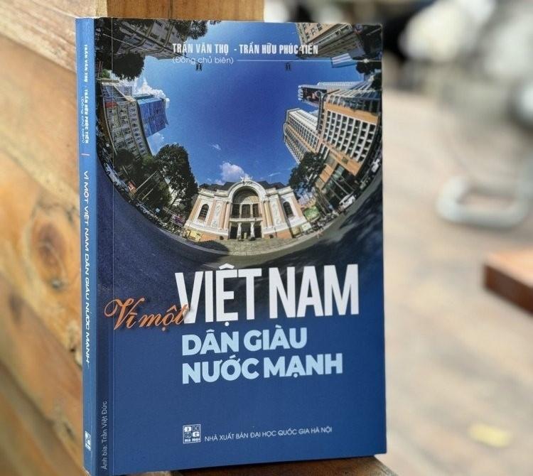 Vì một Việt Nam dân giàu nước mạnh' đoạt Giải Sách Hay 2024